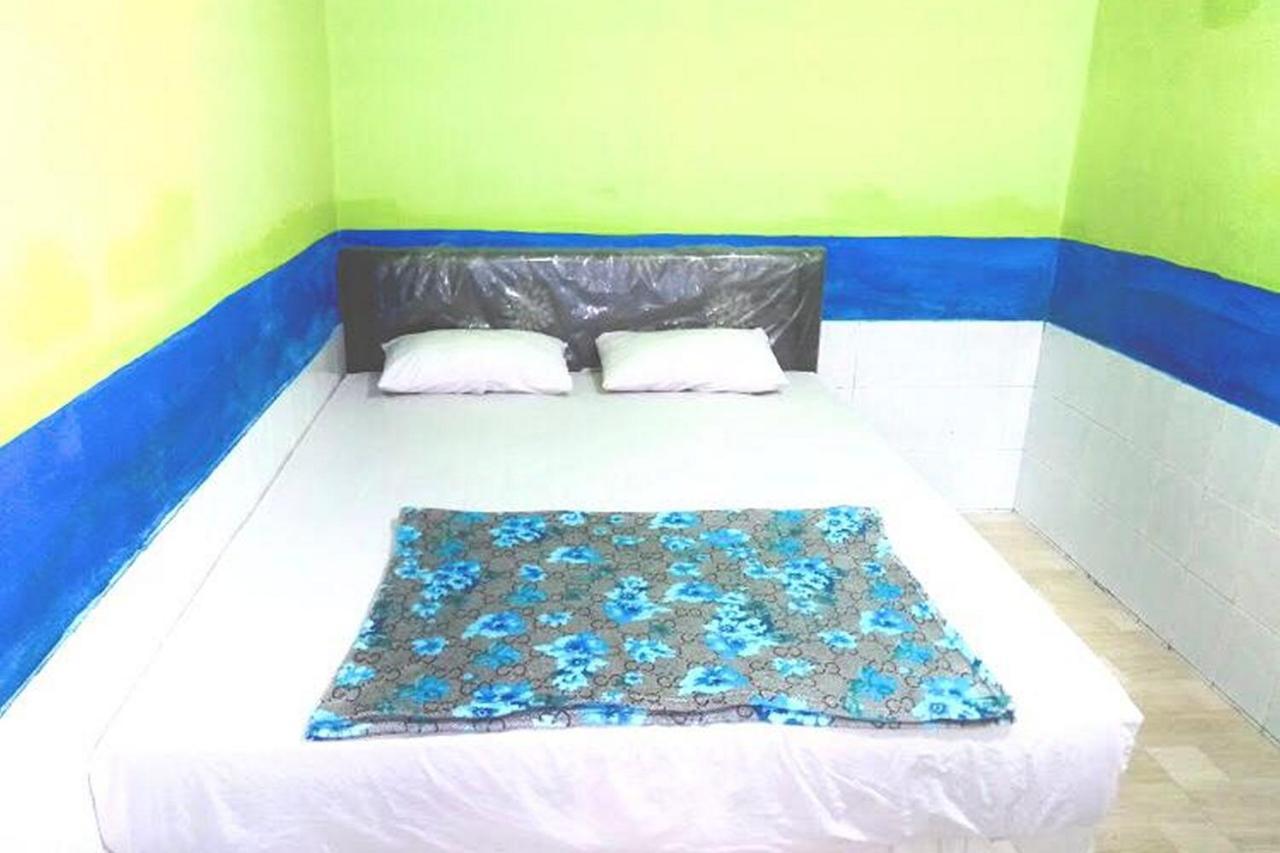 Hotel Indah Grogot Syariah Mitra Reddoorz Tanah Grogot Exterior photo