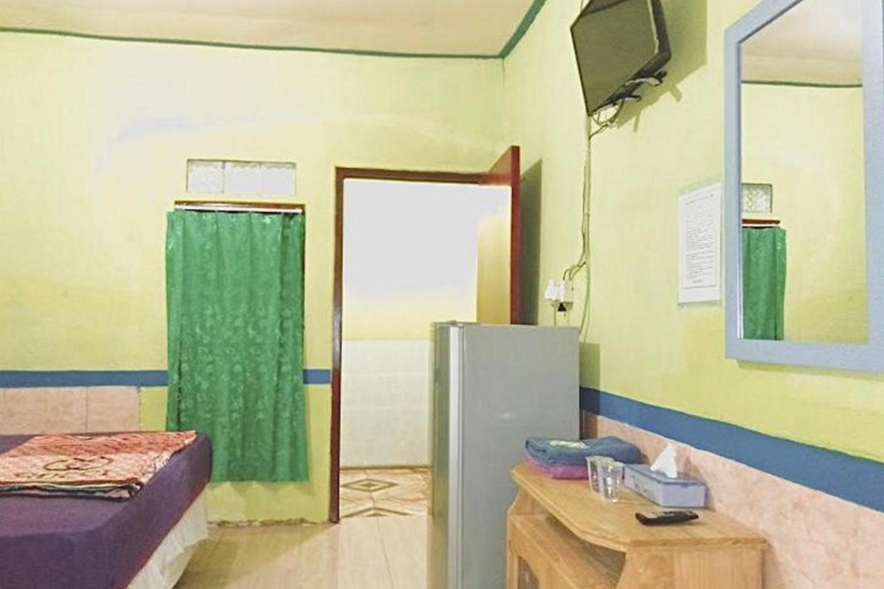 Hotel Indah Grogot Syariah Mitra Reddoorz Tanah Grogot Exterior photo